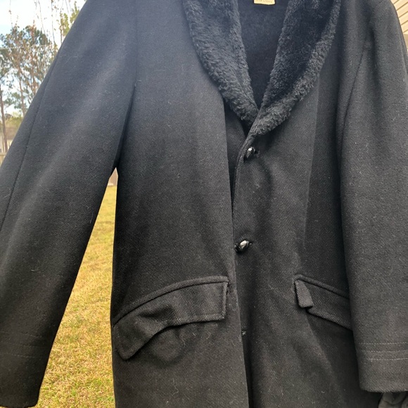 ABERDEEN COLLECTION COAT - Picture 3 of 13